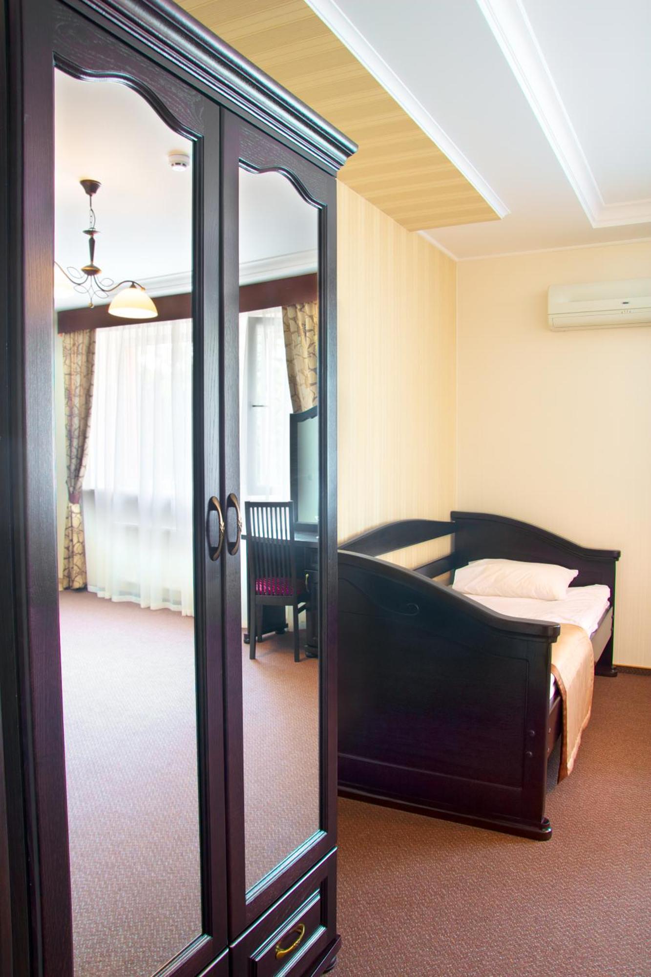 Dolgomostiska Sherwood Hotel חדר תמונה