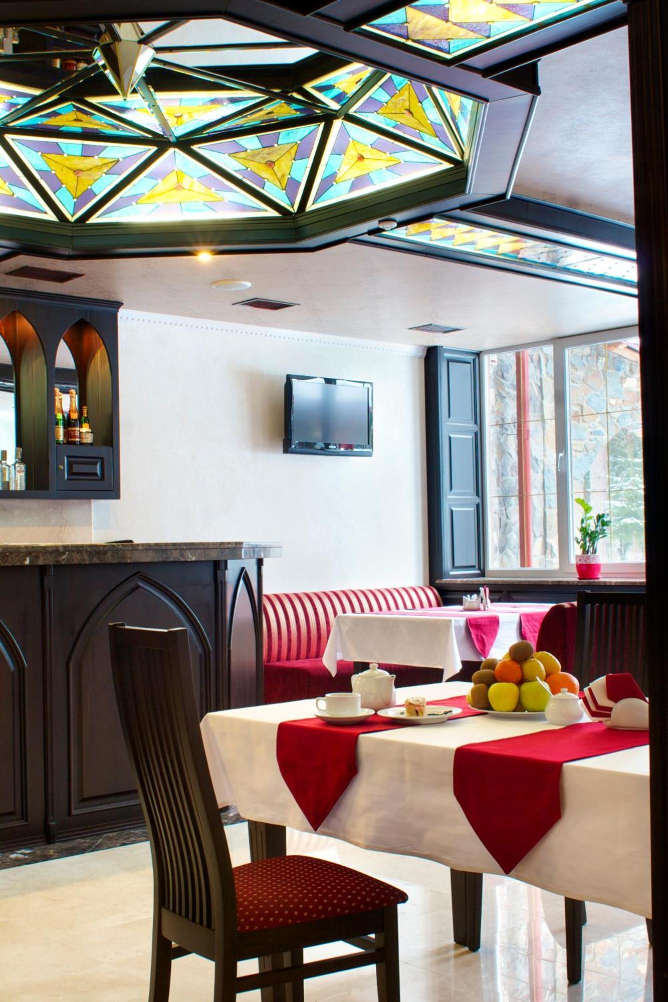 Dolgomostiska Sherwood Hotel מראה חיצוני תמונה