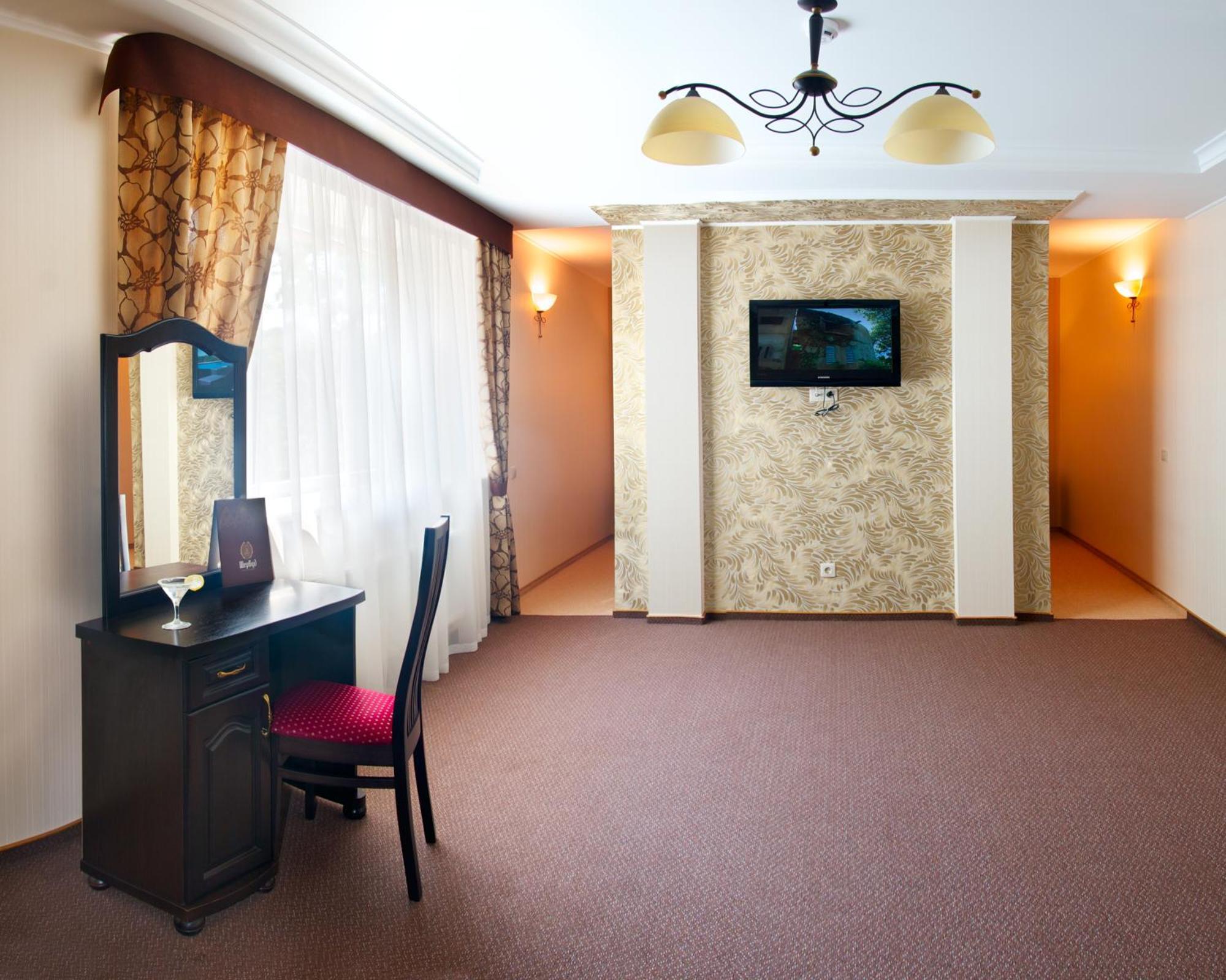 Dolgomostiska Sherwood Hotel חדר תמונה